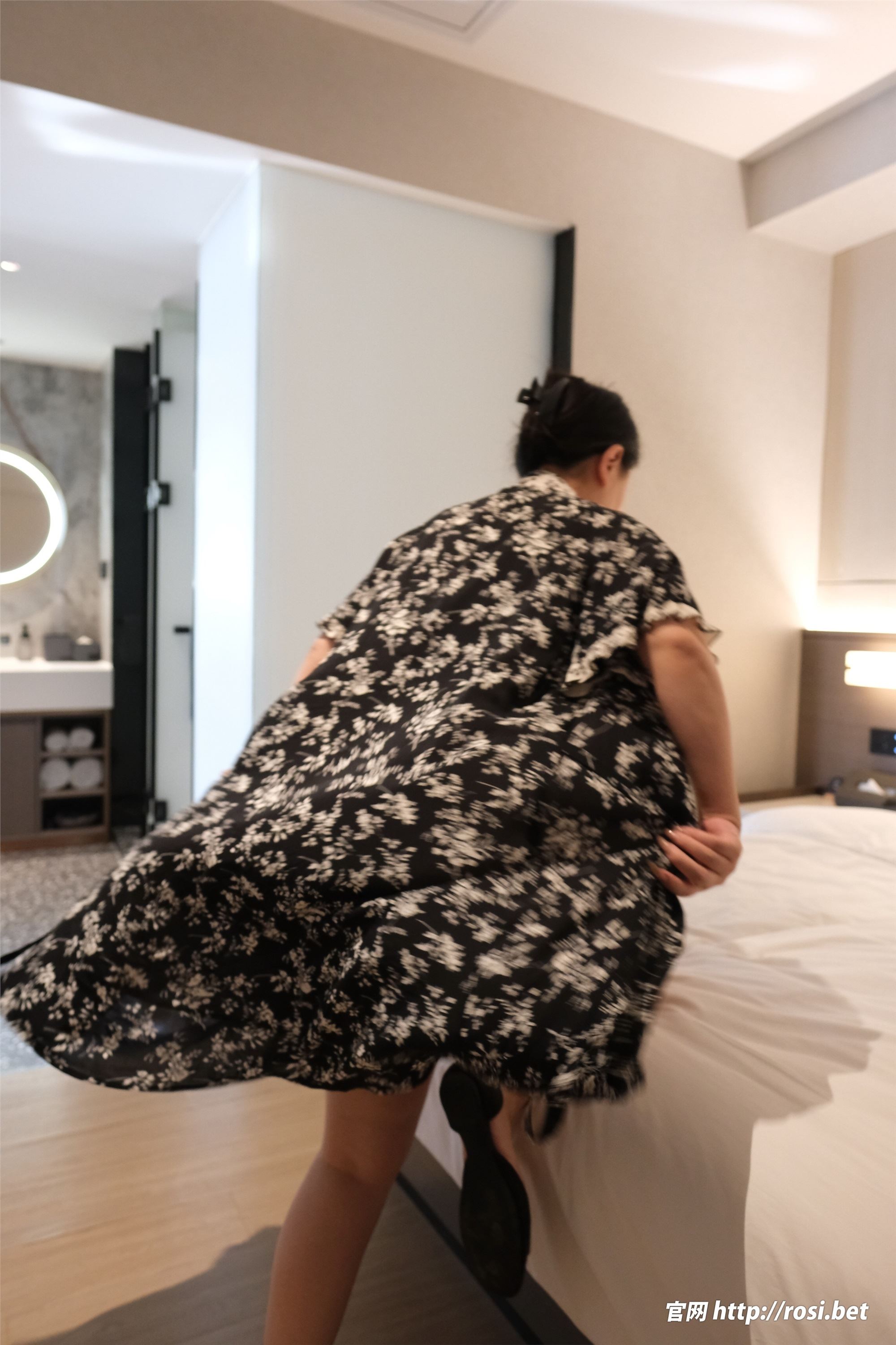 ROSI写真 2026.03.04 NO.5203